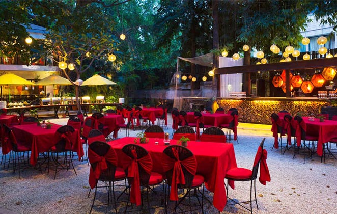 Best Restaurants in Delhi for Romantic Candlelight Dinners